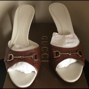 Woman’s Sandals